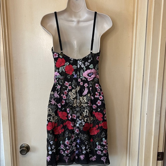 Dress the Population Black Floral Embroidered Mini Dress size XS - Picture 6 of 11